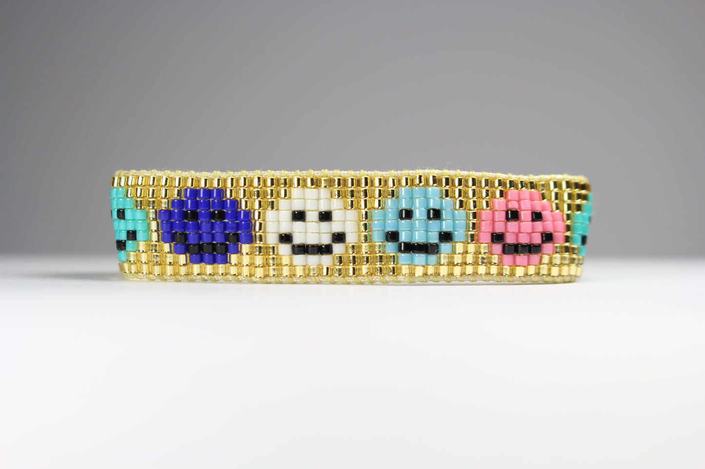 Smileys in Golden